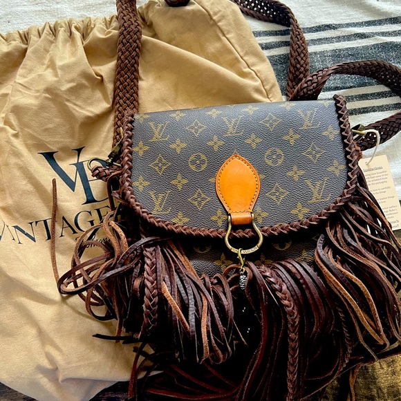 Louis Vuitton Handbags - Louis Vuitton world traveler large fringe bag. Authentic